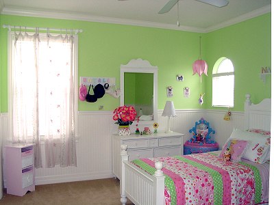  Girls Bedroom Ideas on Girl   S Bedroom In Green   Pink     Kids    Room Decorating Ideas