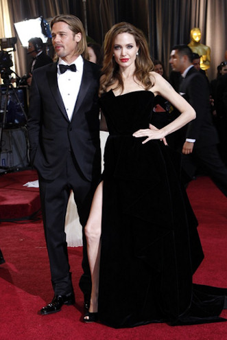 Brad Pitt & Angelina Jolie at the 2012 Oscars Red Carpet