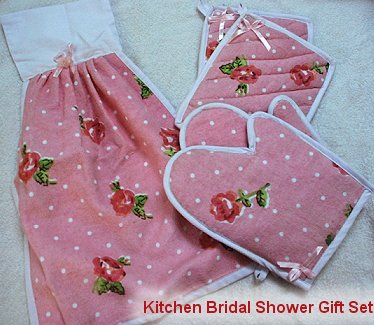 Sewing Project - Kitchen Bridal Shower Gift Set - Towel, Mittens & Pot Holders