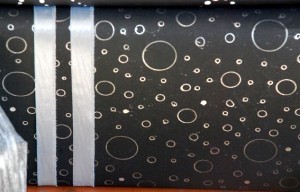 Black and White Metallic Circles Gift