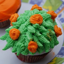 Garden Roses Cupcake