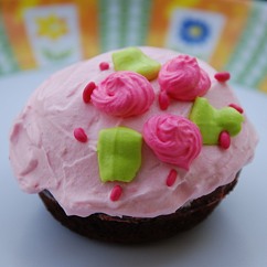 Pink Rosettes Cupcakes for Weddings