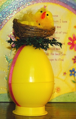 Easter Egg with Nest - Easter Decorating Project