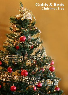 'Golds and Reds' Theme Christmas Tree