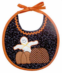 Free Sewing Pattern - Appliquéd Halloween Bib