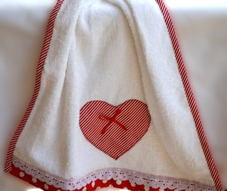 Heart Appliquéd Hand Towels