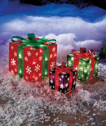 outdoor lighted christmas presents