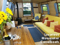 Canalboats in UK - A romantic weekend break for couples