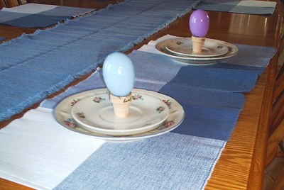 Surprise-filled Easter Egg Place Cards