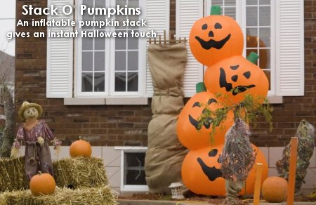 Stack O' Pumpkins - 5 Favorite Outdoor Halloween Decorations