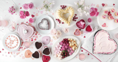 Decorating for a Romantic Valentine's Day Night at Home