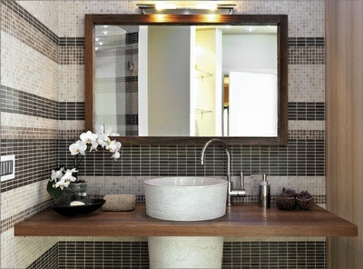 Bathroom Vanity with Large Mirror