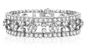 Van Cleef & Arpels Engagement Ring