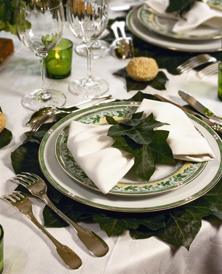 Green Dinner Table Setting Decoration with Leaves