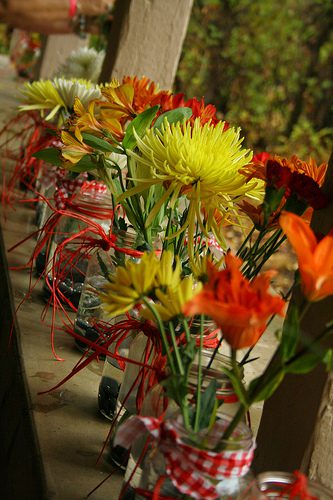 mason jars flower vase idea