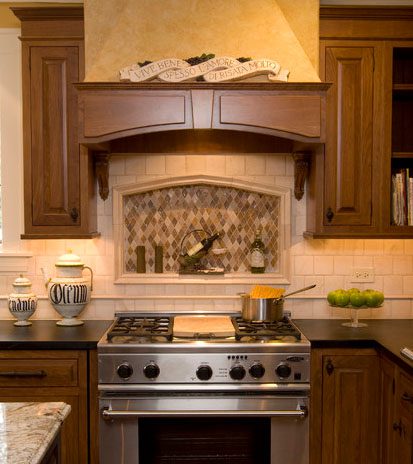 Decorating with Tile in Kitchens