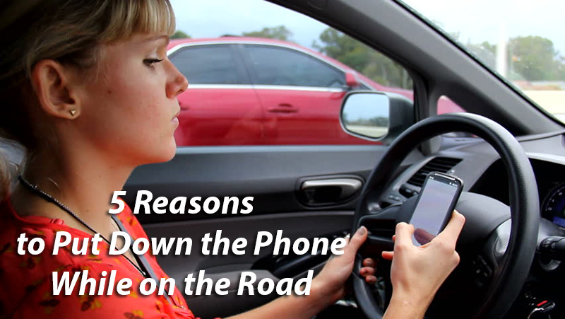 5 Reasons to Put Down the Phone While on the Road