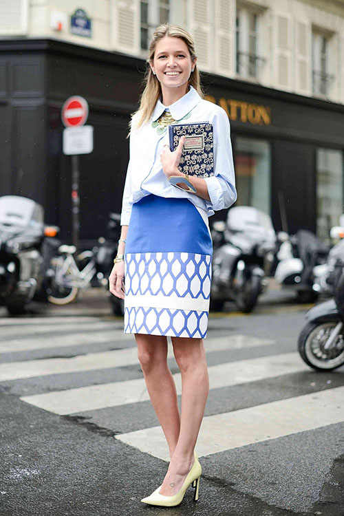 printed skirt work outfit