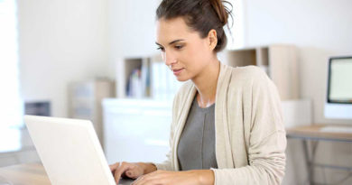 How to Start a Blog in 2025 (And Actually Make Money from It!)