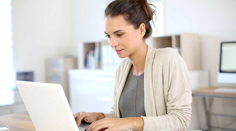 How to Start a Blog in 2025 (And Actually Make Money from It!)