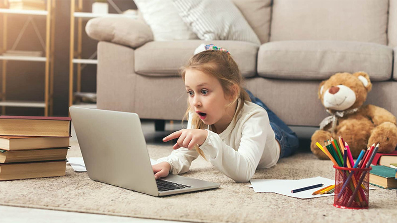 Top 5 Tools to keep your kid safe from the bad influence online