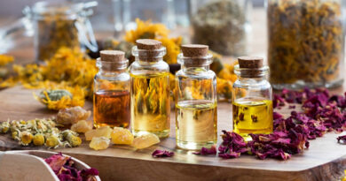 4 Essential Oils That Can Reduce Hypertension in Women