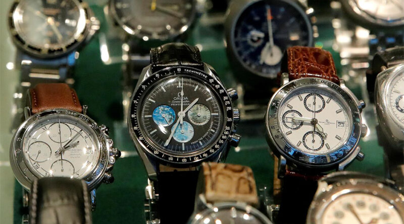 Six Reasons Why People Buy Luxury Watches