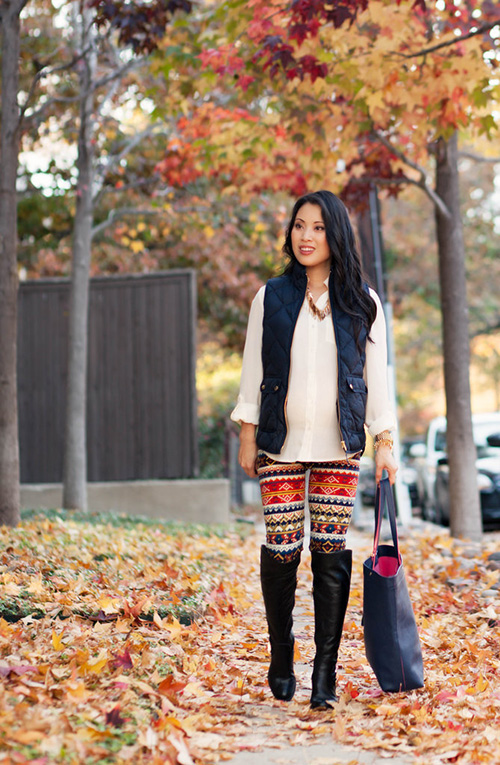 printed leggings winter outfit