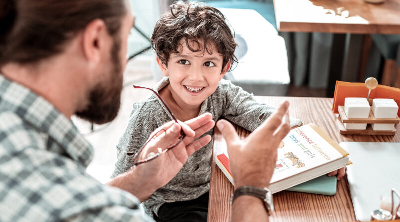 8 Ways Children Can Grow with Tutors