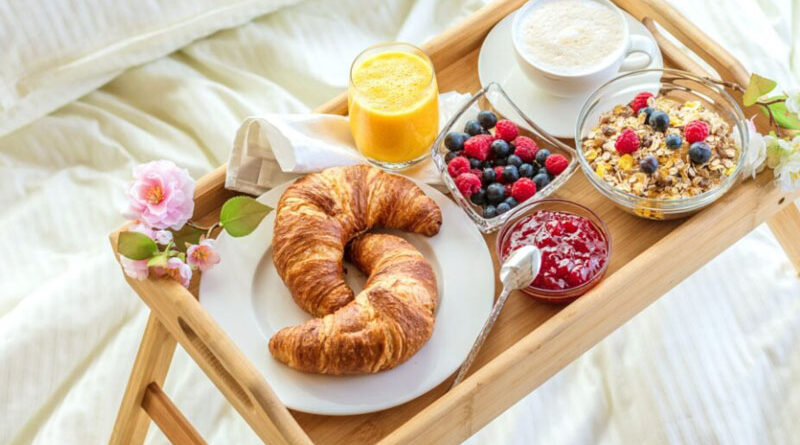 Mother's Day Breakfast in Bed
