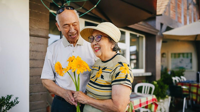 How Seniors Can Stay Mentally and Physically Fit this Spring