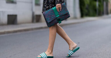 3 Surprising Benefits of Wearing Slides