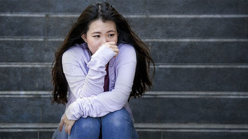 Warning Signs that Your Teen May Be Struggling