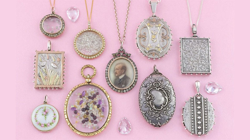 The History of Lockets