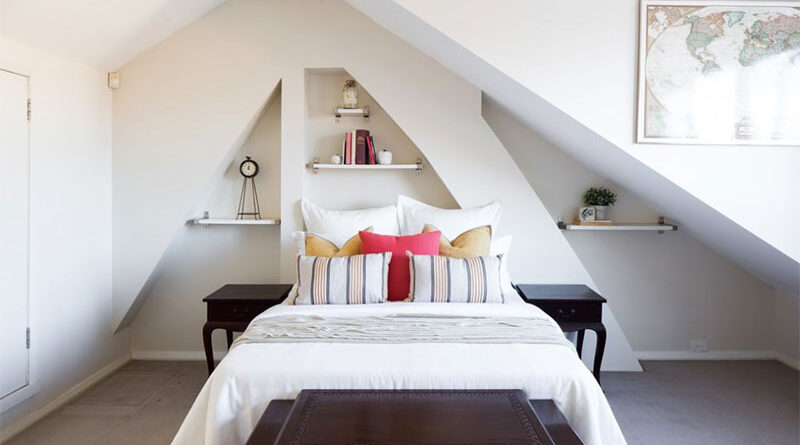 How to Decorate an Awkwardly Shaped Room