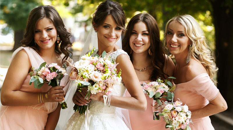 4 Tips for Accessorizing Bridesmaid Dresses