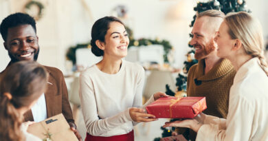 Selfless Giving 101: How To Bring Kindness And Joy This Holiday Season
