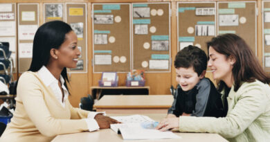 How to Connect parents and teacher ?