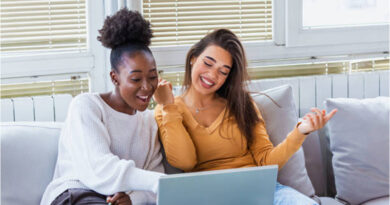 Benefits of Having a Roommate in College and How to Find a Good One