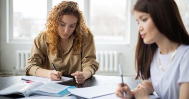 7 Ways to Be an A+ Essay Writer in College
