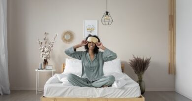 Benefits of Sleeping in Pajamas