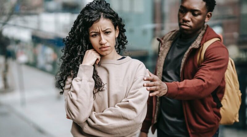 4 Important Red Flags to Look Out for in a Relationship