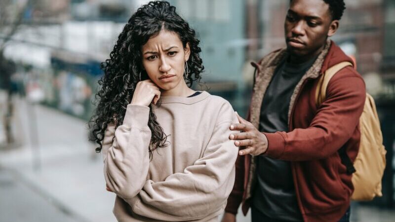 4 Important Red Flags to Look Out for in a Relationship