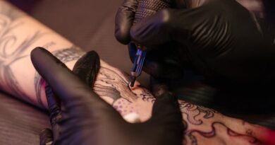 Tattoo Removal Aftercare: Tips for Promoting Healing and Minimizing Scarring