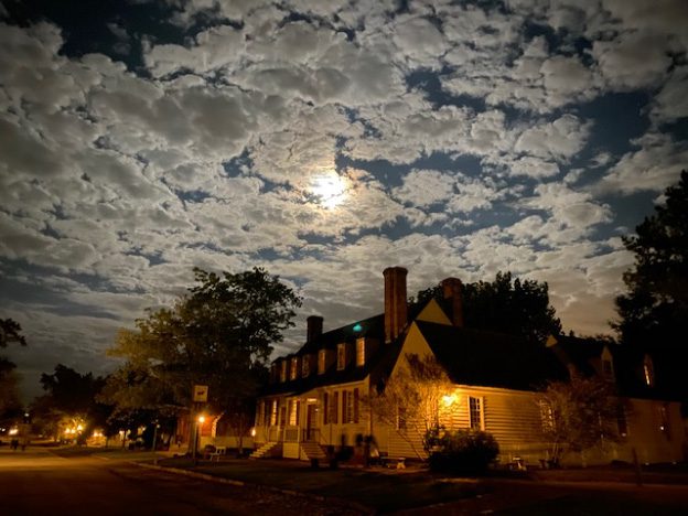 Colonial Williamsburg Halloween Tour