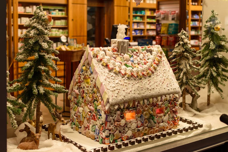 The Great Gingerbread House Debate: Should You Actually Eat Them?
